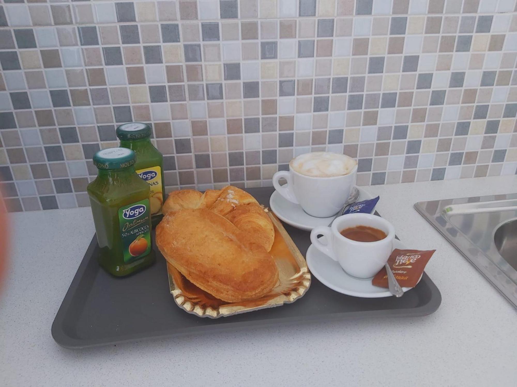 プロチーダ La Casa Del Pozzo Vecchio Bed & Breakfast エクステリア 写真